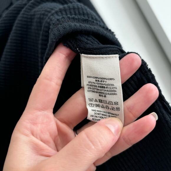 Free People Basic Pullover Henley Top Sz XS Black Essential Boho - Picture 4 of 7